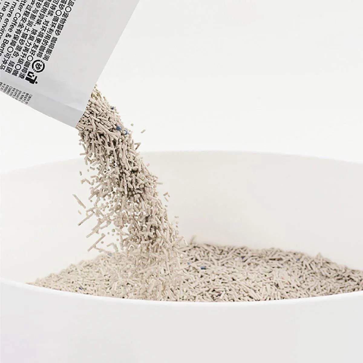 Tofu & Bentonite Clumping Cat Litter, 2.4 kg